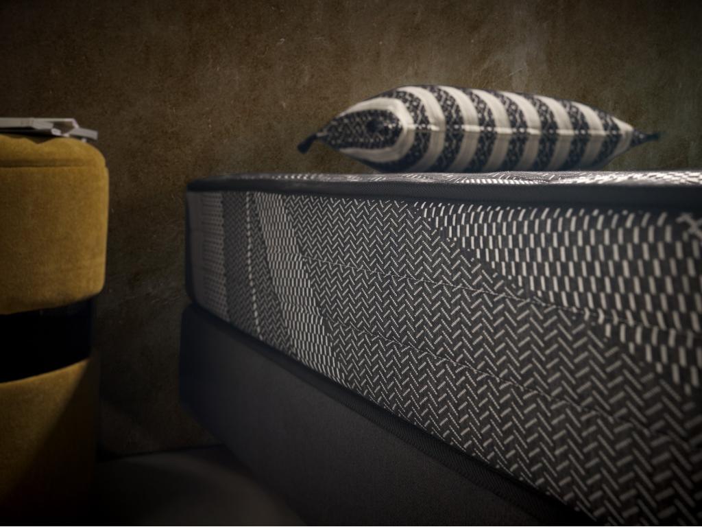 Matelas de 20 cm d'épaisseur, 140 x 190 cm