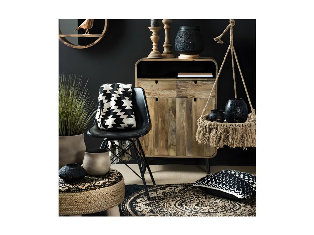 Article en cuir noir