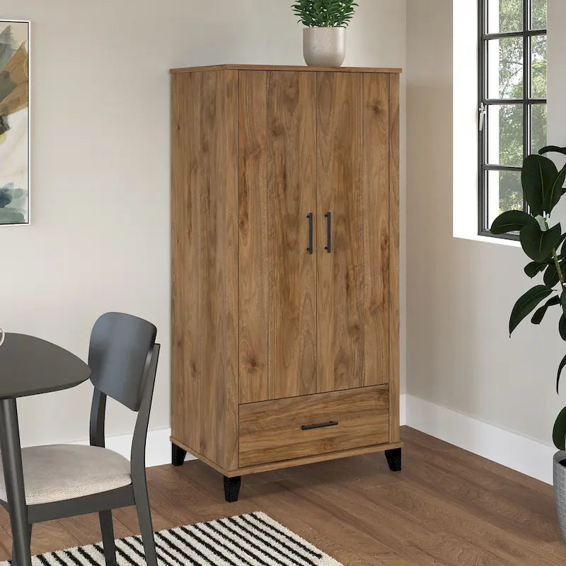 Armoire de cuisine haute Somerset avec tiroir par Bush Furniture