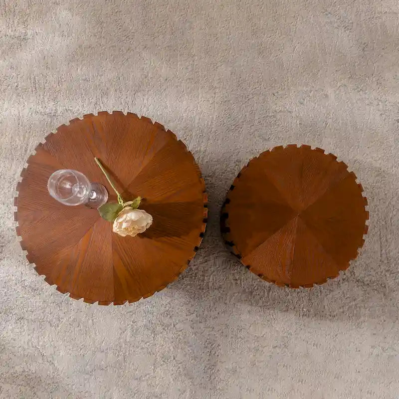 Table basse ronde en bois raffinée pour petits espaces, aucun assemblage requis.