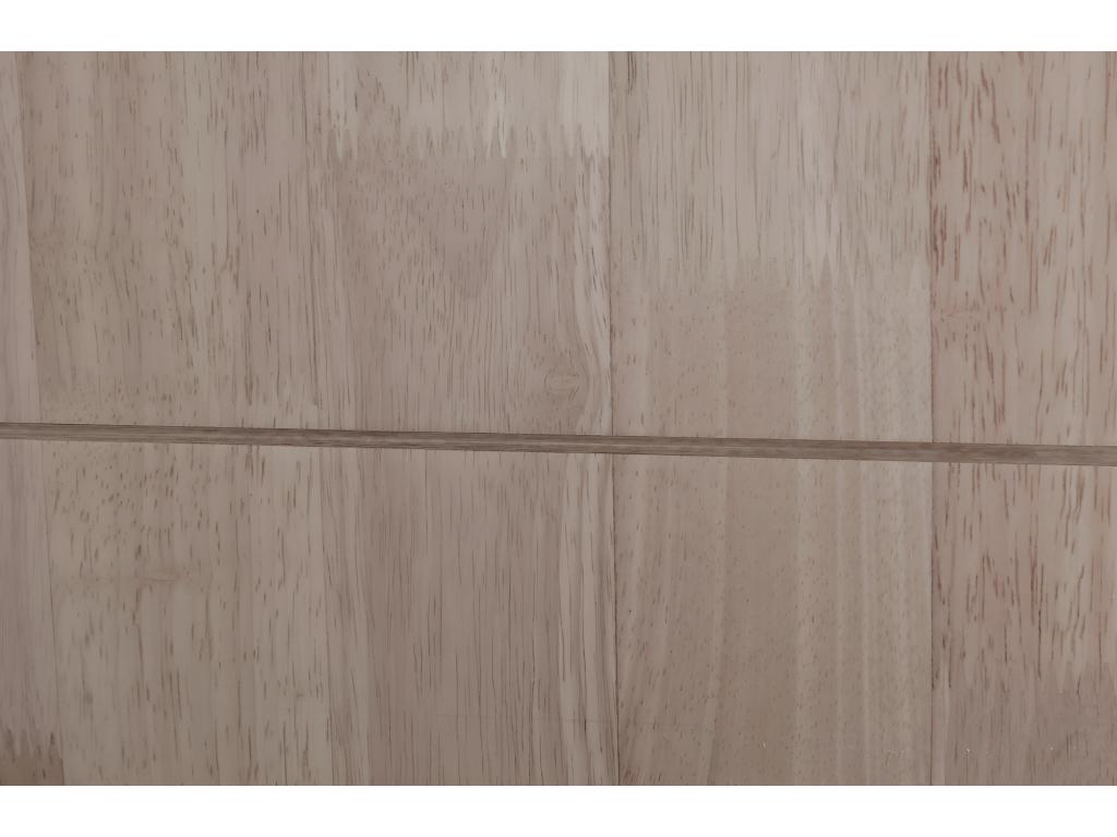 Produit en bois de chêne, couleur naturelle foncée